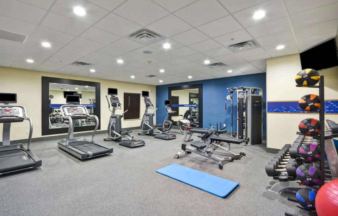 Hampton Inn Kyle Bagian luar foto