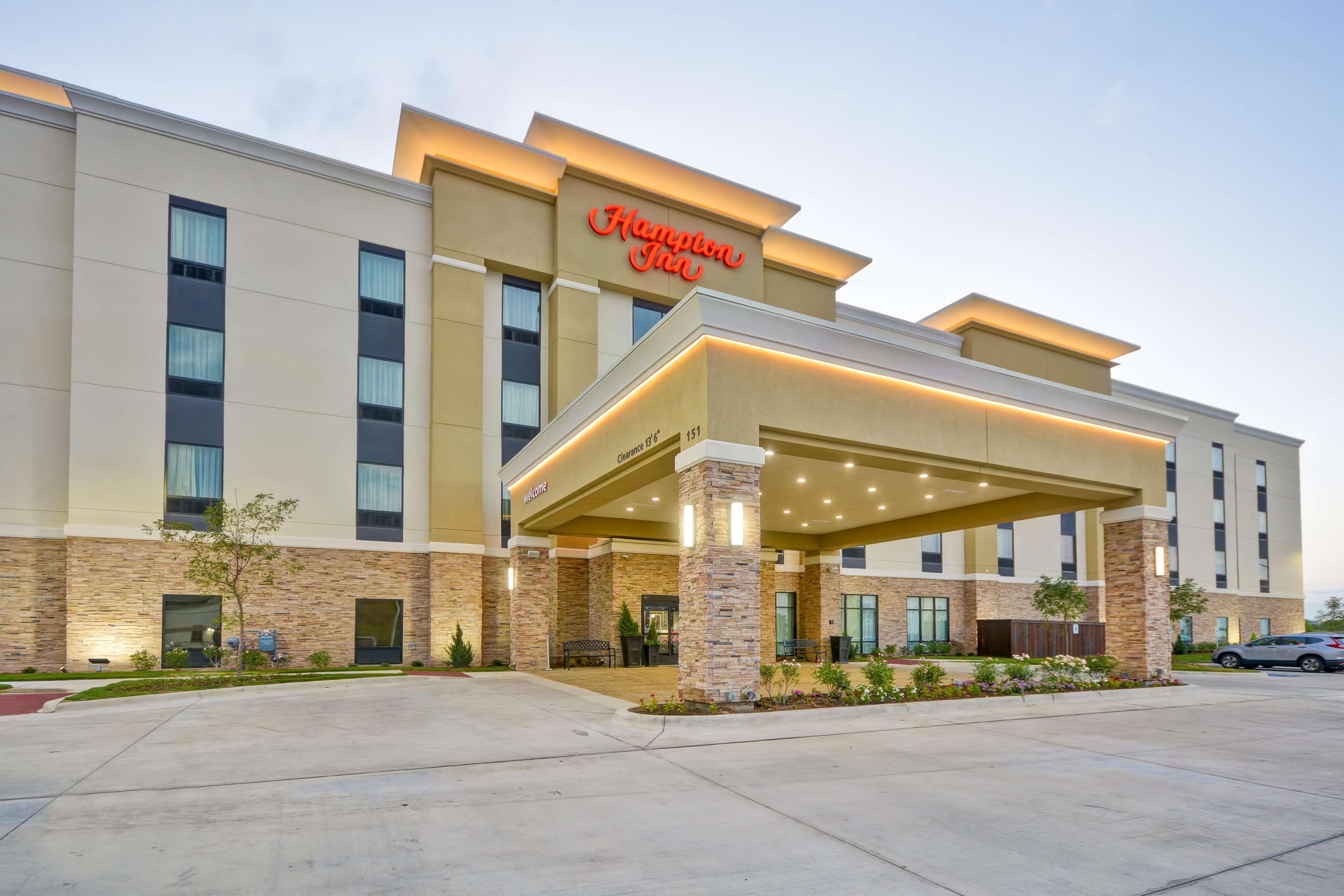 Hampton Inn Kyle Bagian luar foto