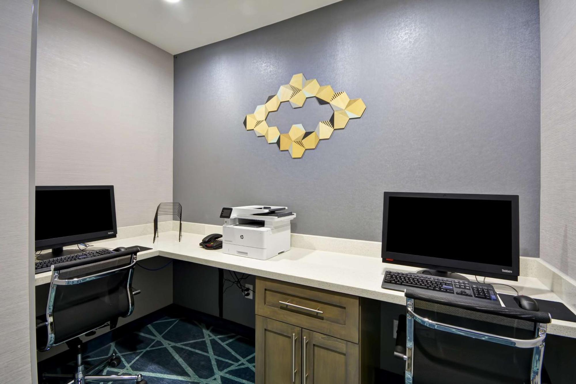 Hampton Inn Kyle Bagian luar foto