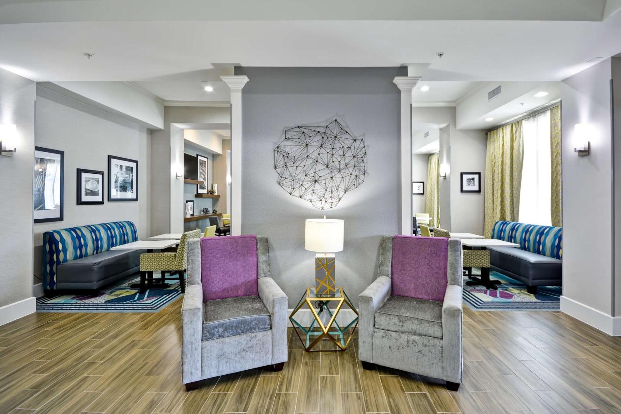 Hampton Inn Kyle Bagian luar foto